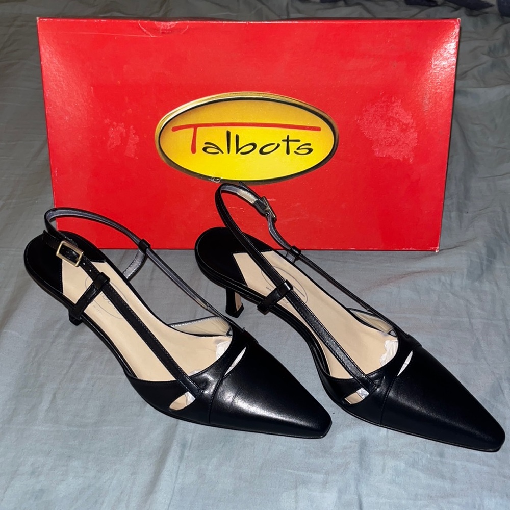Black 1.5in Heels